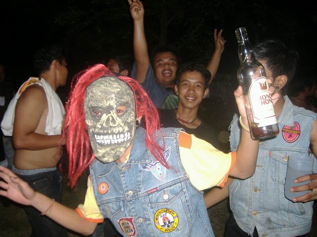 Name:  010.JPG
Views: 926
Size:  59.7 KB
