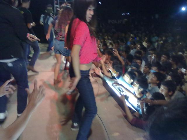 Name:  26032011176.jpg
Views: 396
Size:  34.9 KB