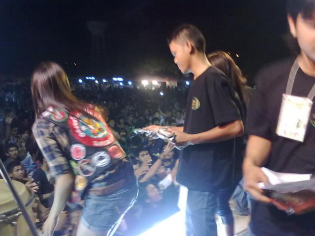 Name:  26032011169.jpg
Views: 403
Size:  37.2 KB