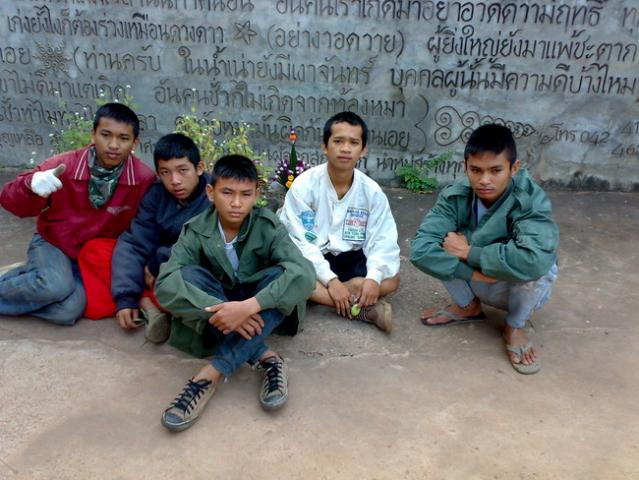 Name:  27102007089.jpg
Views: 382
Size:  54.2 KB