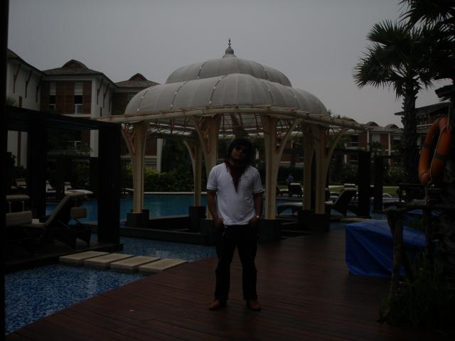Name:  P3302319.jpg
Views: 149
Size:  30.9 KB