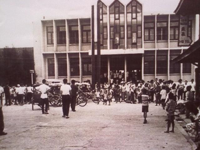 Name:  02042011188.jpg
Views: 526
Size:  60.7 KB