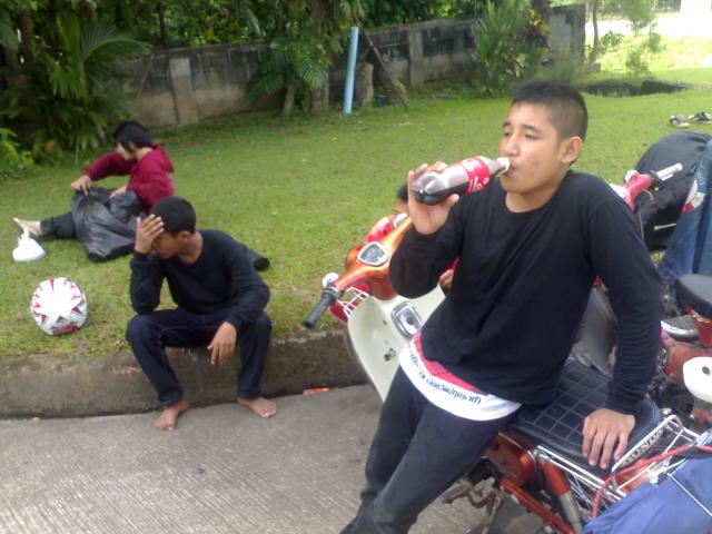 Name:  02102009564.jpg
Views: 150
Size:  49.2 KB