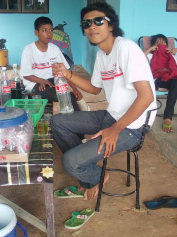 Name:  AMBA0392.jpg
Views: 1046
Size:  30.6 KB