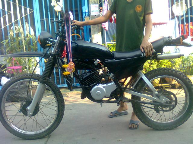 Name:  %E0%B8%A0%E0%B8%B2%E0%B8%9E%E0%B8%96%E0%B9%88%E0%B8%B2%E0%B8%A20138[2].jpg
Views: 791
Size:  63.8 KB