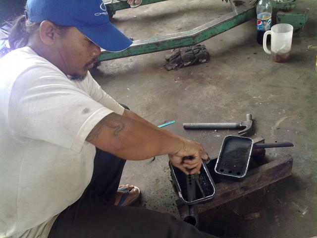 Name:  07042011255.jpg
Views: 2045
Size:  37.9 KB