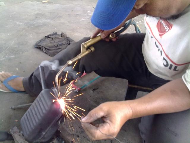 Name:  07042011261.jpg
Views: 2001
Size:  37.3 KB