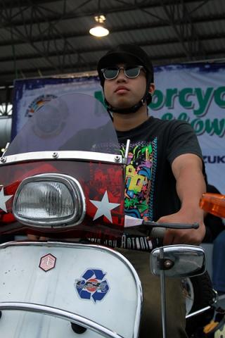 Name:  IMG_1285.jpg
Views: 227
Size:  26.4 KB