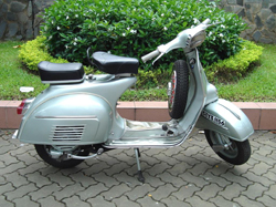 Name:  vespa_Sprint_1960s_scooter.jpg
Views: 558
Size:  88.4 KB