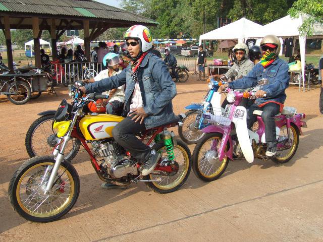 Name:  190547_146422082088565_100001623228504_334337_965178_n.jpg
Views: 506
Size:  91.5 KB