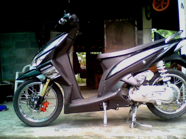 Name:  picture 002_副本.jpg
Views: 136
Size:  81.5 KB