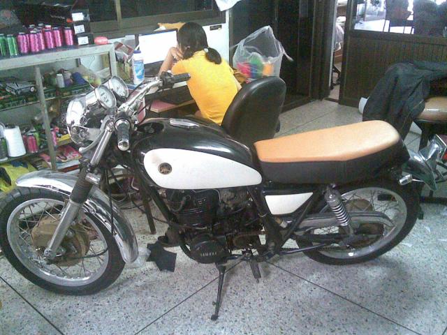 Name:  28042011.jpg
Views: 222
Size:  64.9 KB