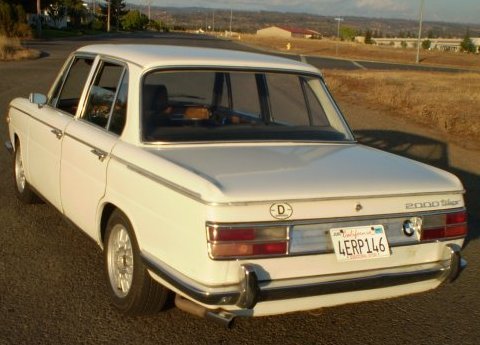 Name:  1967_BMW_2000_tilux_Neue_Klasse_Sedan_Rear_1.jpg
Views: 861
Size:  38.3 KB