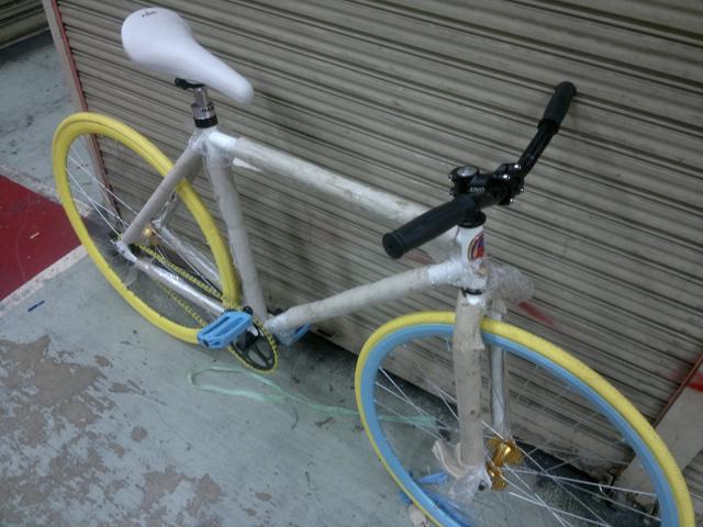 Name:  28042011208.jpg
Views: 3956
Size:  49.4 KB