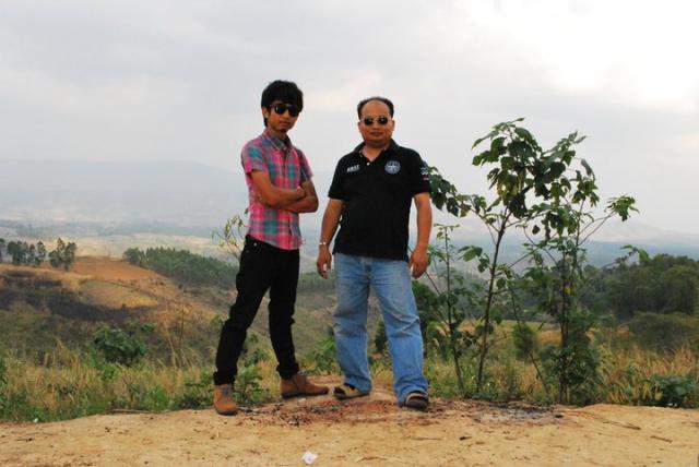 Name:  ting+boy.jpg
Views: 258
Size:  39.4 KB