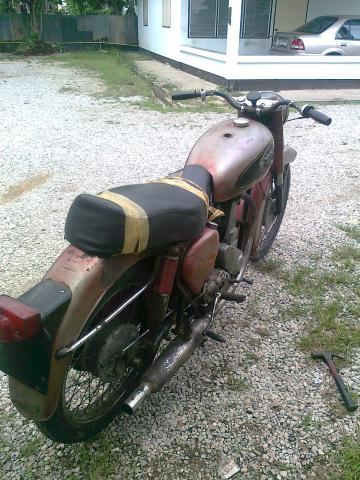 Name:  าž–ˆาย2439.jpg
Views: 1855
Size:  47.0 KB