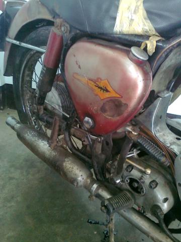 Name:  าž–ˆาย2437.jpg
Views: 1798
Size:  28.5 KB