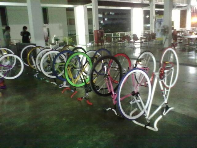 Name:  200320_193917937307915_100000691304704_562356_2418652_n.jpg
Views: 51627
Size:  45.0 KB