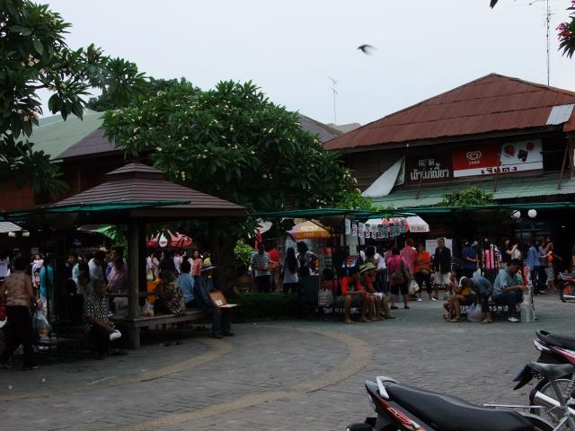 Name:  2011_05010135.jpg
Views: 313
Size:  52.3 KB