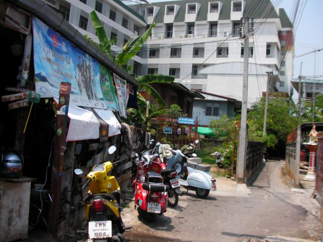 Name:  SANY0055.jpg
Views: 272
Size:  62.9 KB