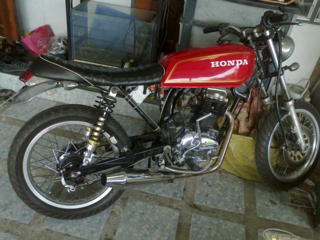 Name:  04052011218.jpg
Views: 825
Size:  55.5 KB