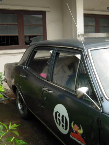 Name:  holden2.jpg
Views: 1091
Size:  24.2 KB
