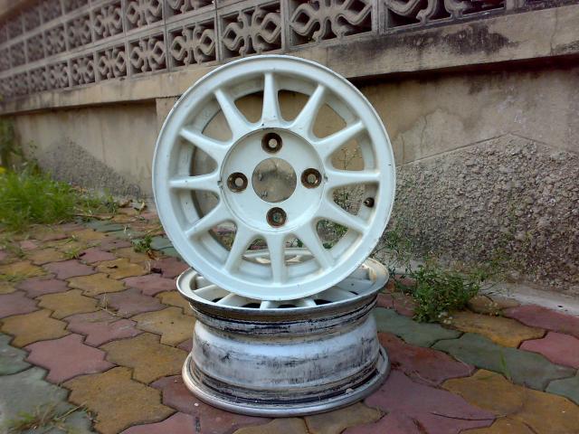 Name:  11042011243.jpg
Views: 372
Size:  59.6 KB