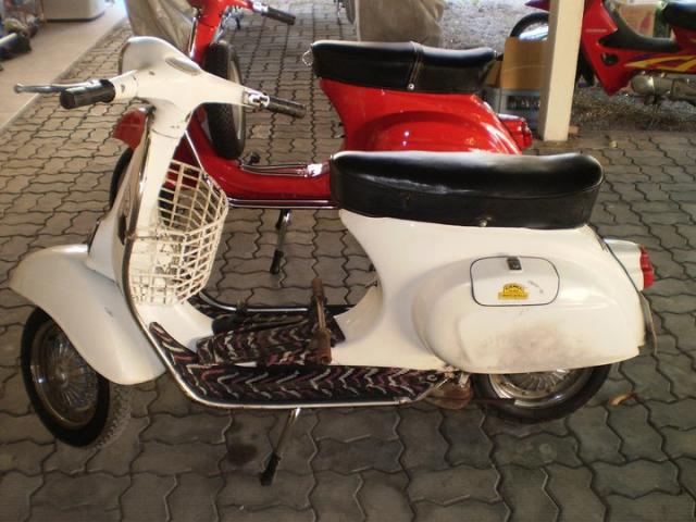 Name:  179021_147352385320239_100001364361118_241477_135703_n.jpg
Views: 154
Size:  49.9 KB