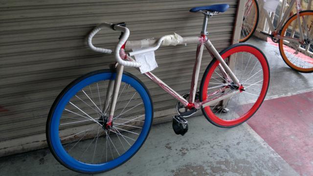 Name:  18052011372.jpg
Views: 2303
Size:  40.8 KB
