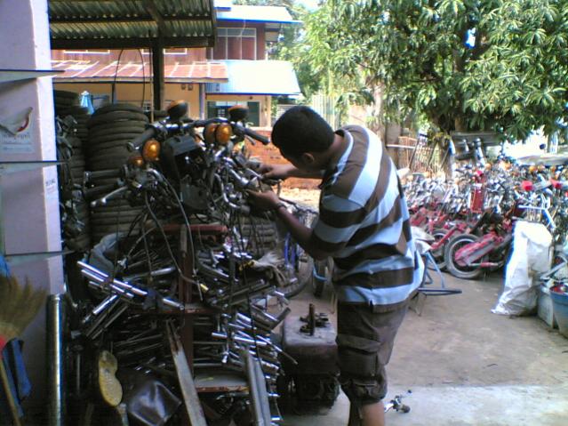 Name:  15052011(015).jpg
Views: 11465
Size:  67.6 KB