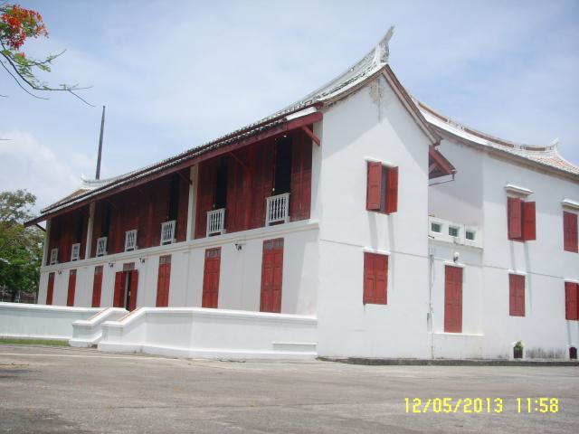 Name:  SSL13905.jpg
Views: 259
Size:  36.1 KB