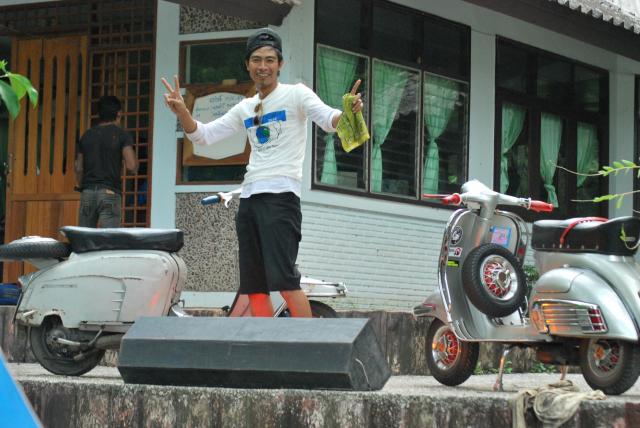 Name:  DSC_8499.jpg
Views: 284
Size:  50.4 KB