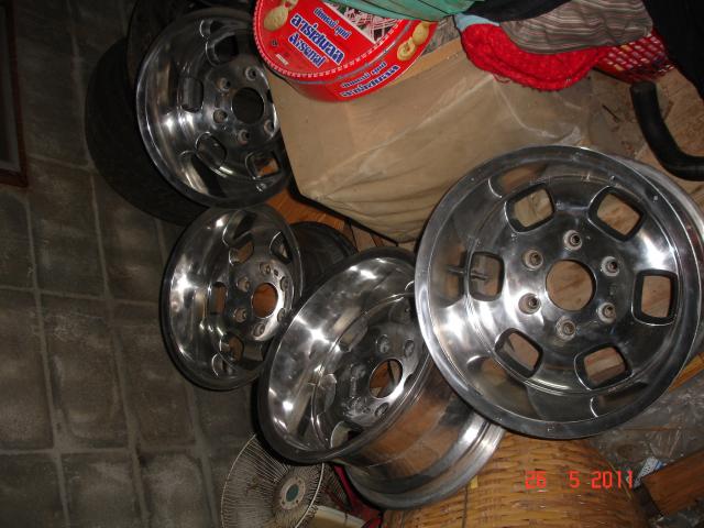Name:  DSC05849.jpg
Views: 338
Size:  50.0 KB