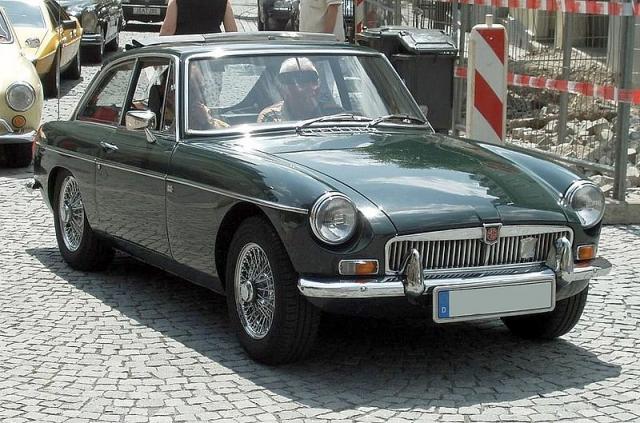 Name:  800px-MGB_GT.jpg
Views: 731
Size:  69.2 KB