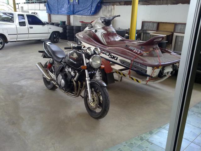 Name:  270420111425.jpg
Views: 132
Size:  49.6 KB