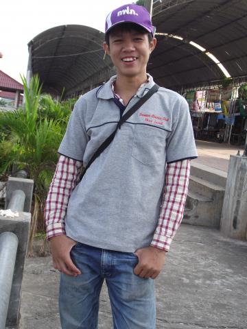 Name:  2010_10230048.jpg
Views: 173
Size:  32.5 KB