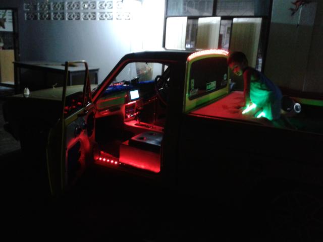 Name:  2011-05-20 21.29.21.jpg
Views: 424
Size:  24.6 KB