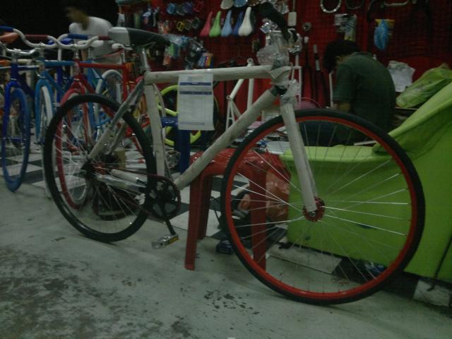 Name:  03062011010.jpg
Views: 2213
Size:  44.6 KB