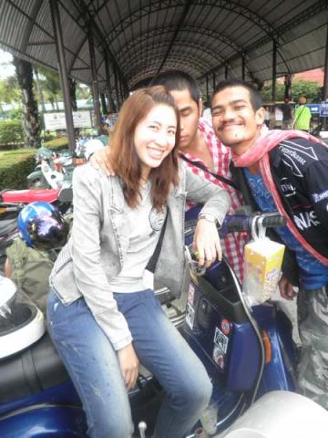 Name:  P6050476.jpg
Views: 254
Size:  36.3 KB