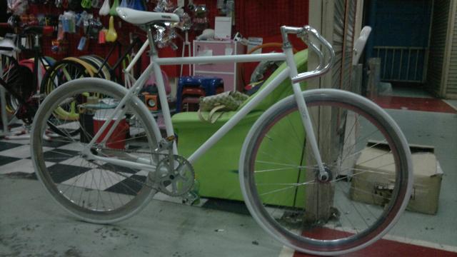 Name:  10062011052.jpg
Views: 1759
Size:  36.1 KB