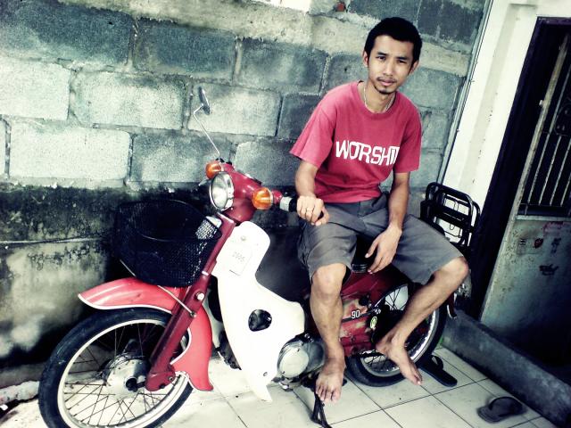 Name:  0.jpg
Views: 394
Size:  66.6 KB