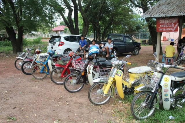 Name:  263024_195164257197437_100001115925590_498420_6385306_n[1].jpg
Views: 43
Size:  70.5 KB