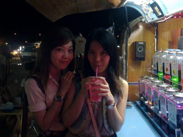 Name:  07052011177.jpg
Views: 126
Size:  41.3 KB