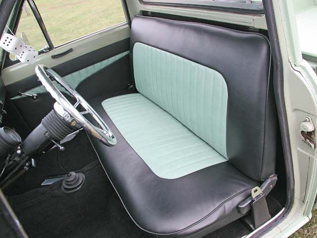 Name:  0704mt_07_z+1968_datsun_521+interior_bench_seat.jpg
Views: 1659
Size:  45.9 KB