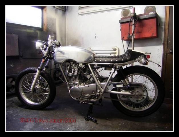 Name:  sr400_wm_tank_nh_seat_a[1].jpg
Views: 419
Size:  44.9 KB