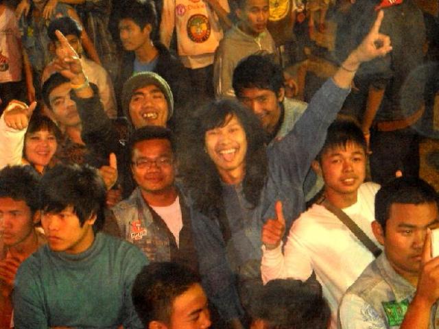 Name:  3BZmSj889793-02.jpg
Views: 79
Size:  51.7 KB