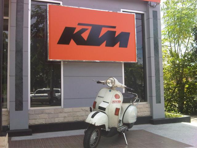 Name:  IMG00771-20110704-1111.jpg
Views: 2483
Size:  50.2 KB