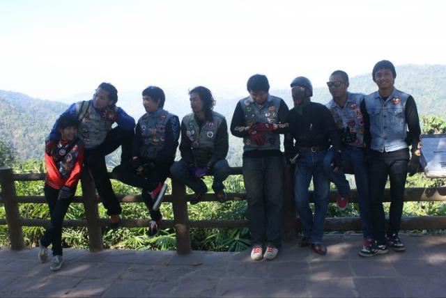 Name:  167016_144874765568511_100001379650634_231184_4062781_n.jpg
Views: 160
Size:  37.5 KB