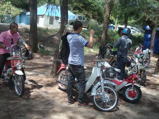 Name:  DSC04643.jpg
Views: 674
Size:  75.5 KB