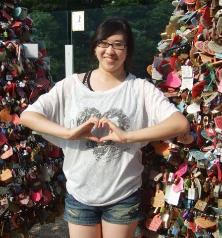 Name:  2011_0709Seoulcitytour0267.jpg
Views: 134
Size:  50.9 KB